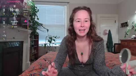 Snapshot of wutangwendy chatting on December 2025 06:02:01 PM wutangwendy online show from December 2025 06:02:01 PM