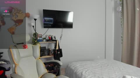 Eric and Christine 3 online show from April 2026 10:24:02 AM