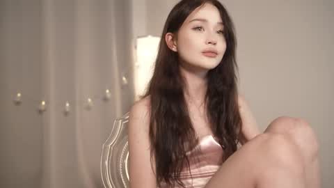 Sienna online show from November 2025 01:58:01 PM