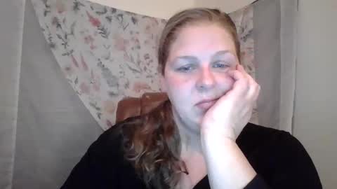 Snapshot of x0_jade chatting on November 2025 03:49:02 AM x0_jade online show from November 2025 03:49:02 AM