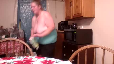 Snapshot of x0_jade chatting on November 2025 04:25:02 AM x0_jade online show from November 2025 04:25:02 AM