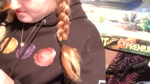 x2kayx2 online show from January 2026 06:06:01 AM