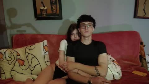 Snapshot of x_files_t chatting on September 2025 07:08:02 PM Philipp and Este online show from September 2025 07:08:02 PM