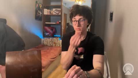 Snapshot of x_files_t chatting on January 2026 03:05:01 PM Philipp and Este online show from January 2026 03:05:01 PM