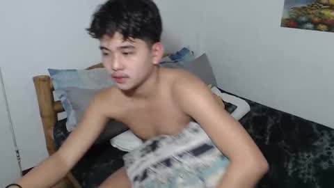 Snapshot of x_jemy22 chatting on September 2025 06:02:02 AM Jemy online show from September 2025 06:02:02 AM