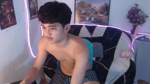 Snapshot of x_jemy22 chatting on September 2025 01:32:02 AM Jemy online show from September 2025 01:32:02 AM