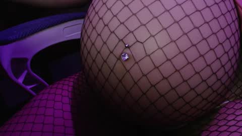 Snapshot of x_maye chatting on February 2026 06:58:02 AM Maye online show from February 2026 06:58:02 AM