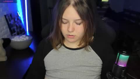 LOVE NERDS ONLY online show from September 2025 03:30:01 AM