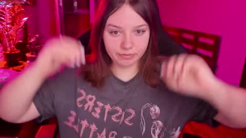 LOVE NERDS ONLY online show from December 2025 03:57:01 AM