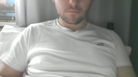 Snapshot of x_yes chatting on November 2025 01:00:02 PM x_yes online show from November 2025 01:00:02 PM