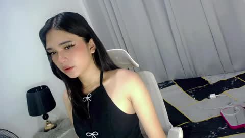 Snapshot of xairah_doux chatting on April 2026 05:45:02 AM xairah_doux online show from April 2026 05:45:02 AM