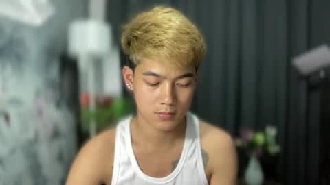 Snapshot of xaldrian_destroyer chatting on September 2025 03:18:02 AM Prince Aldrian online show from September 2025 03:18:02 AM