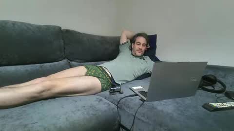 Snapshot of xalegarmax chatting on January 2025 01:13:01 AM xalegarmax online show from January 2025 01:13:01 AM