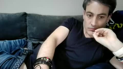 Snapshot of xalegarmax chatting on January 2025 11:27:01 PM xalegarmax online show from January 2025 11:27:01 PM