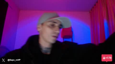 Snapshot of xalejo_max chatting on October 2025 02:20:01 AM xalejo_max online show from October 2025 02:20:01 AM