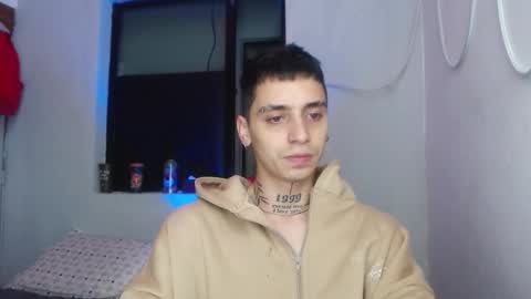 Snapshot of xalejo_max chatting on November 2025 08:07:02 PM xalejo_max online show from November 2025 08:07:02 PM