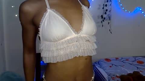 Alexa online show from November 2025 02:33:01 AM