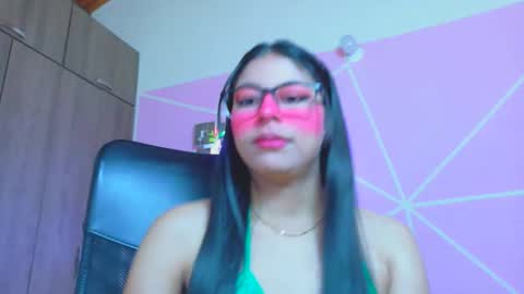 XALLYSONX online show from April 2026 11:53:01 AM