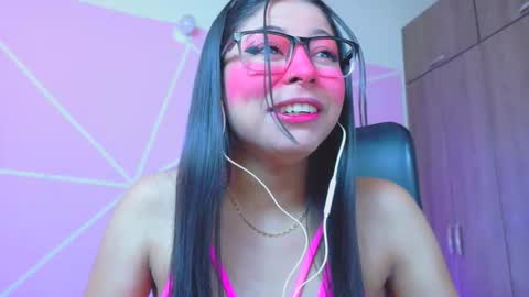 XALLYSONX online show from May 2026 11:37:01 AM