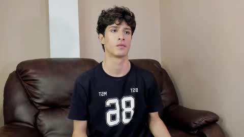 xam_collen online show from December 2025 04:48:02 PM