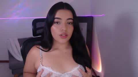 xambar_22x online show from April 2026 05:01:02 AM