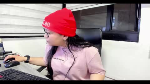 xander_taylor_ online show from October 2025 05:15:01 AM