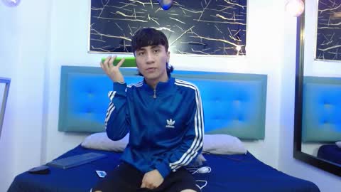 Snapshot of xandergrey8 chatting on February 2026 07:34:02 PM xandergrey8 online show from February 2026 07:34:02 PM