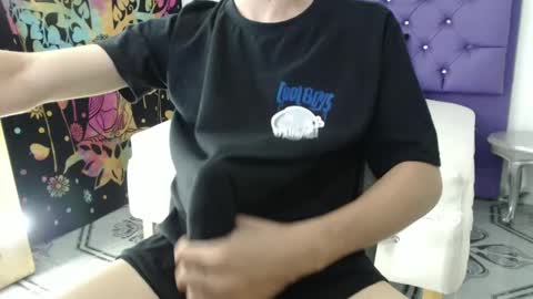 Snapshot of xandressex chatting on January 2025 03:43:01 AM Andres online show from January 2025 03:43:01 AM