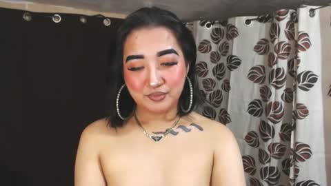 Snapshot of xasianempressx chatting on January 2025 08:58:02 PM Nira NOT INTO CHEAP GUYS online show from January 2025 08:58:02 PM