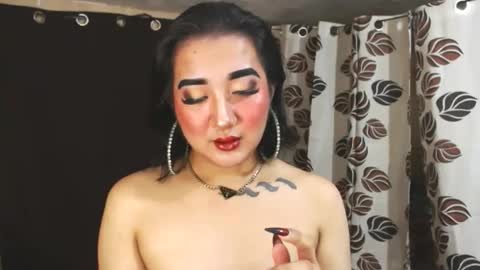 Snapshot of xasianempressx chatting on January 2025 11:33:01 PM Nira NOT INTO CHEAP GUYS online show from January 2025 11:33:01 PM