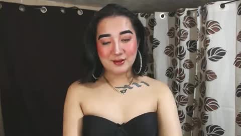 Snapshot of xasianempressx chatting on January 2025 08:21:02 PM Nira NOT INTO CHEAP GUYS online show from January 2025 08:21:02 PM