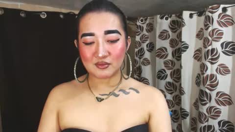 Snapshot of xasianempressx chatting on January 2025 06:35:01 PM Nira NOT INTO CHEAP GUYS online show from January 2025 06:35:01 PM