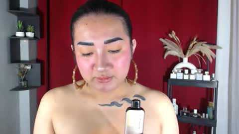 Snapshot of xasianempressx chatting on September 2025 02:44:02 PM Nira NOT INTO CHEAP GUYS online show from September 2025 02:44:02 PM