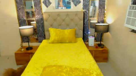 THALIA MOUNT online show from February 2025 12:35:01 AM