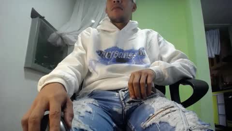 Snapshot of xavicock24 chatting on January 2025 12:58:02 PM xavicock24 online show from January 2025 12:58:02 PM