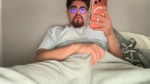 xavier_1169 online show from May 2026 07:04:01 AM