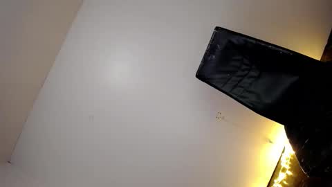 kianna online show from January 2025 07:52:01 PM