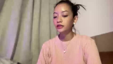 Sachi Cy online show from March 2026 12:09:01 PM