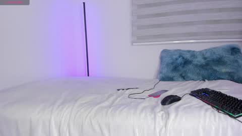 Kanae. online show from January 2025 12:37:01 AM