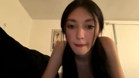 xenadreamx online show from February 2026 04:35:02 AM