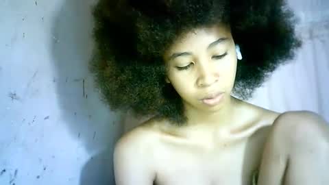 xenna610827 online show from February 2025 07:09:01 PM