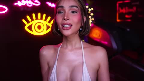 Snapshot of xforyoureyesonlyx chatting on January 2025 04:12:01 AM Anne online show from January 2025 04:12:01 AM