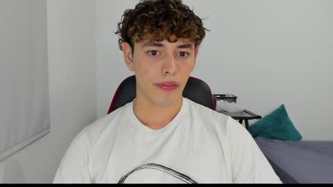 xhan online show from December 2024 04:43:02 AM