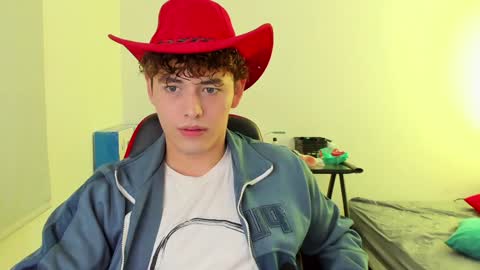 xhan online show from December 2024 05:57:02 AM