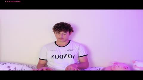 xhan online show from December 2024 05:02:01 PM