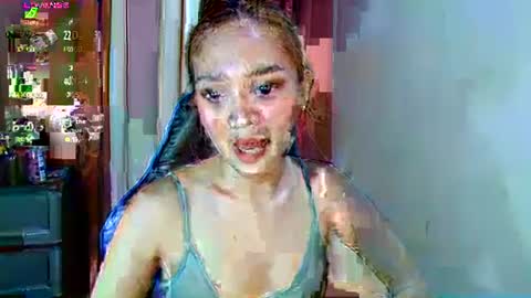 xhotlickerkiarax online show from December 2024 05:14:01 PM