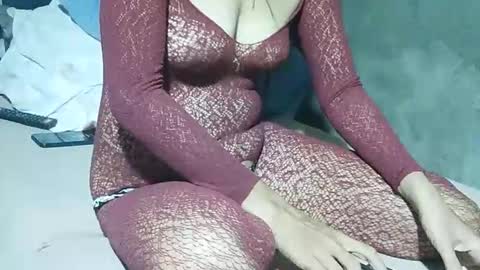 xhotskinny69x online show from September 2025 09:55:01 AM