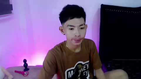 Xian smith online show from December 2025 02:39:01 AM