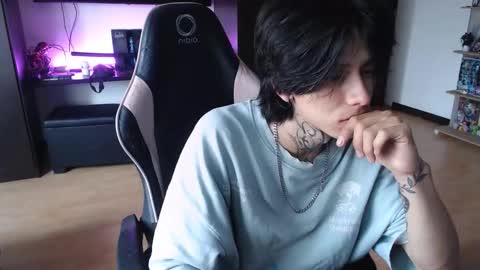 Snapshot of xice_boy chatting on December 2025 01:52:02 PM xIce Boy online show from December 2025 01:52:02 PM