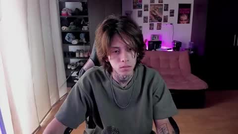xIce Boy online show from May 2026 04:34:01 PM